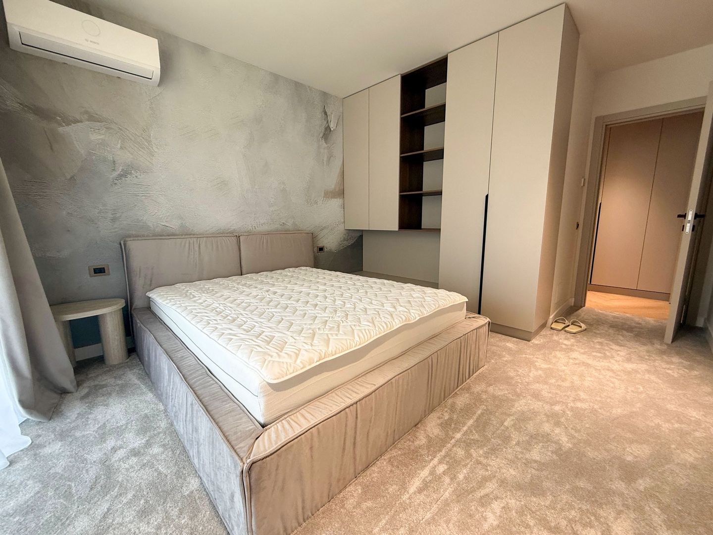 Luxury 3-Bedroom Apartment for Rent | Iancu Nicolae | Pool | 2 parking - Poză 8