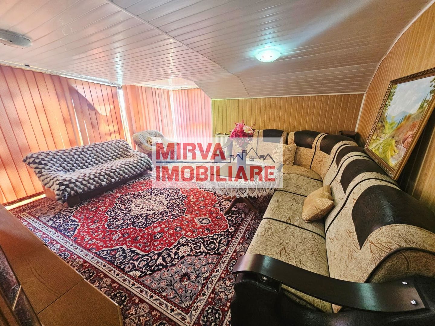 🏡 Casă spațioasă cu 9 camere în Strejnicu – pentru locuință, birouri - Poză 57