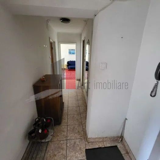 Inchiriere apartament 2 camere zona Dristor/Baba Novac - Poză 3