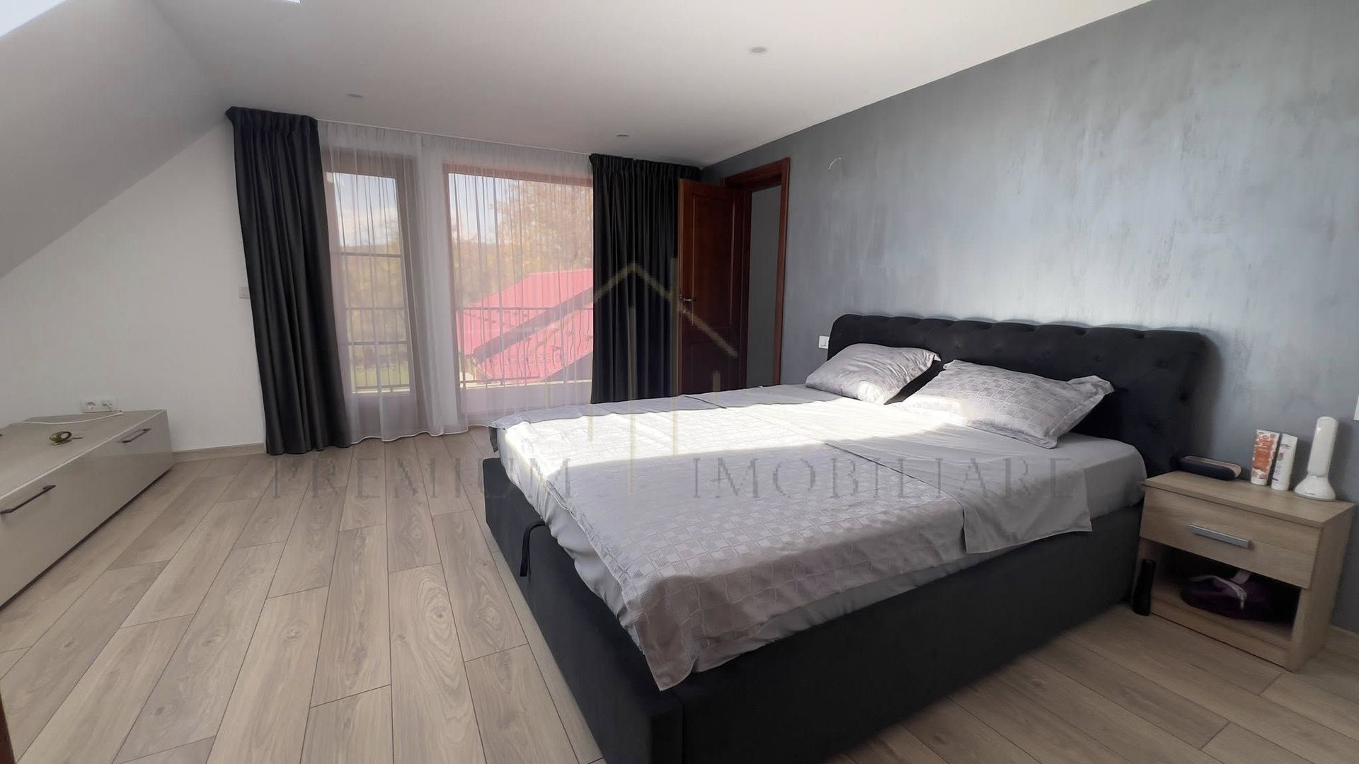 Casa de vanzare la 13 km de Onesti - Poză 6