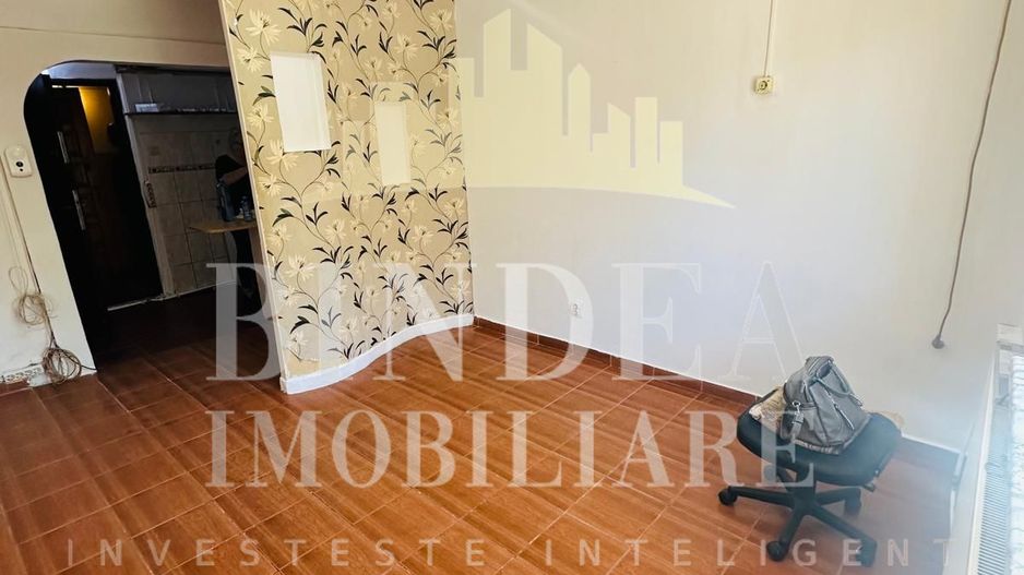 Garsoniera parter zona Blascovici, bloc izolat - Poză 2