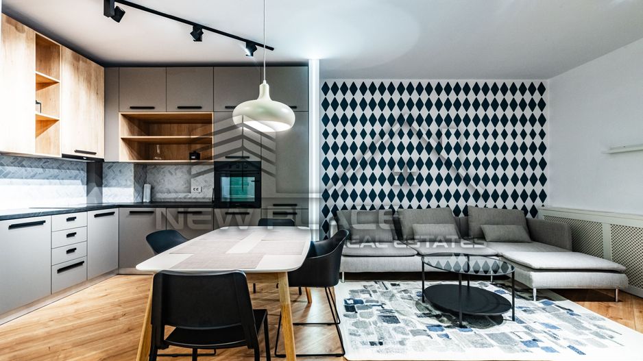 [VIDEO] 4City North | Apartament exclusivist | Vedere curtea interioara | Lux - Poză 5