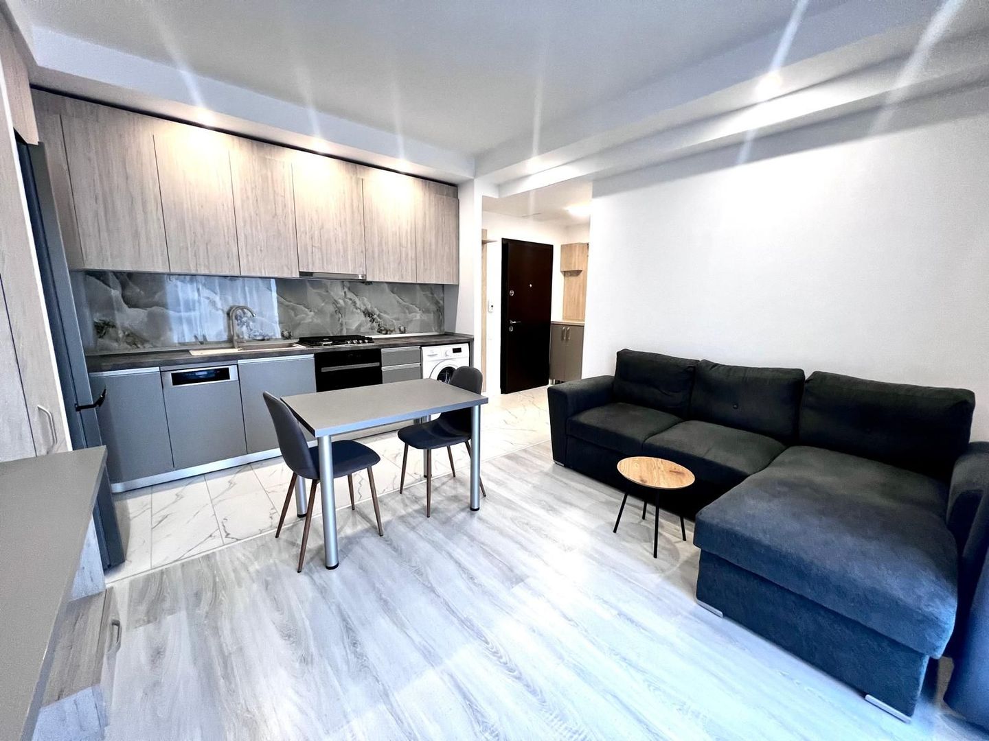 Apartament tip studio de inchiriat in Cosmopolis - Poză 5