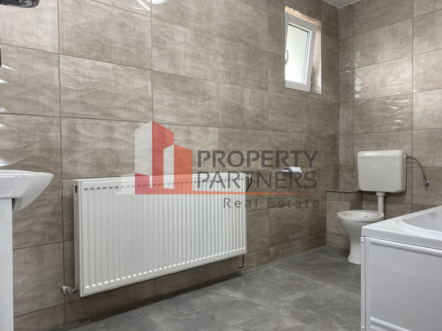 Casa P+1 in Sabareni. - Poză 13