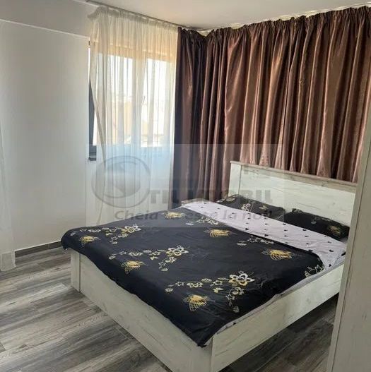 Apartament 1 camera Podu Ros - 360 euro - Poză 1