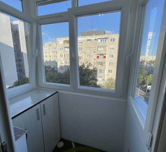 Apartament 2 camere decomandat la 7-8 minute de metrou - Poză 6