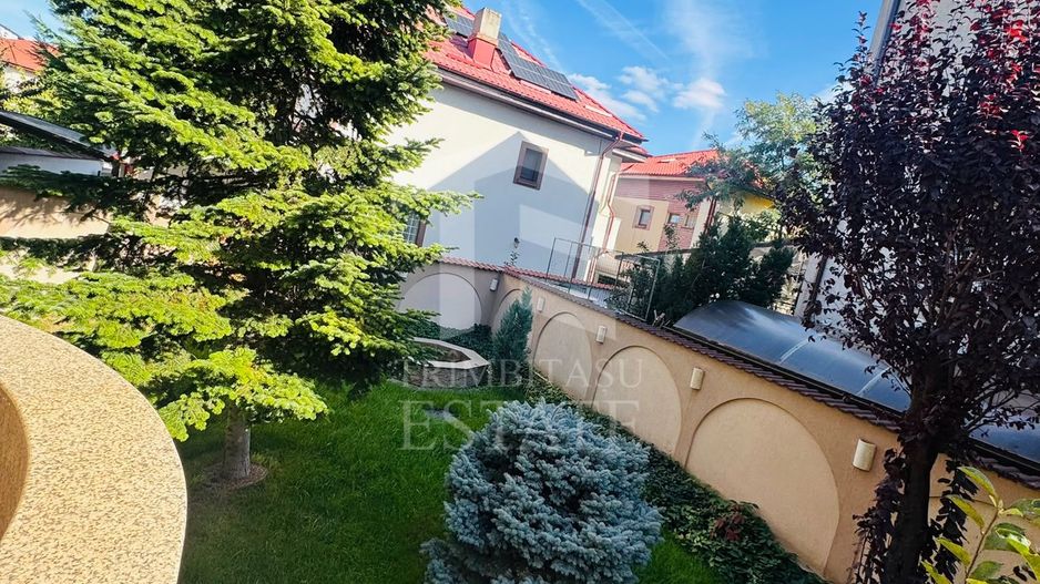 Vila 2 corpuri sector 6 -Valea Doftanei 650mp  teren 800mp - Poză 24