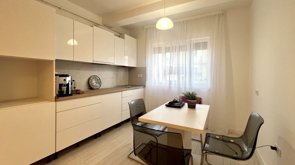 Apartament 3 camere, prima închiriere, intrare  Dumbrăvița - Kaufland - Poză 2