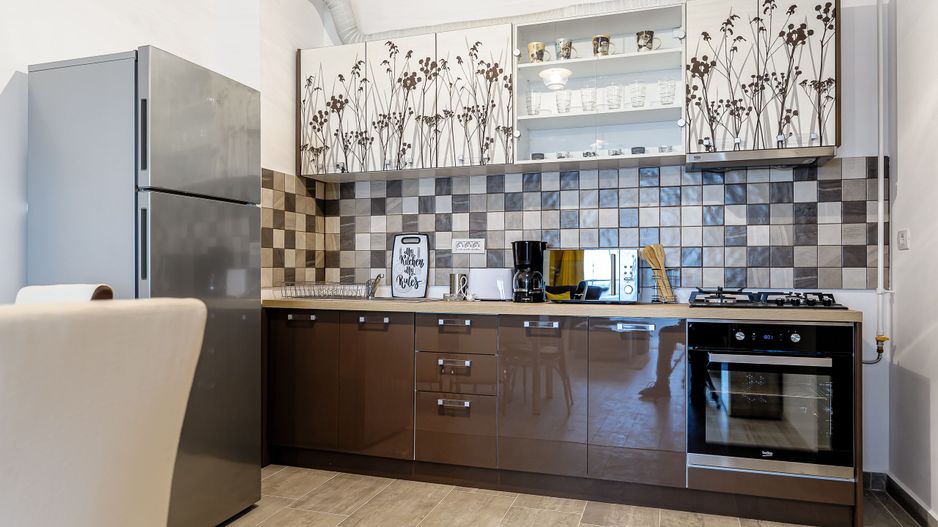 Apartament cu 2 camere la Adora Park - Poză 3