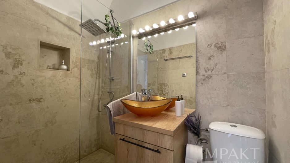 Apartament cu 2 camere de inchiriat in zona ultracentrala! - Poză 8