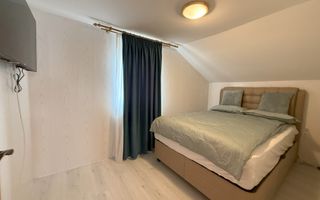 Vila de vanzare in APA-NORD  cu 2 Piscine/Zona de Relaxare/Acces lac - Poză 16