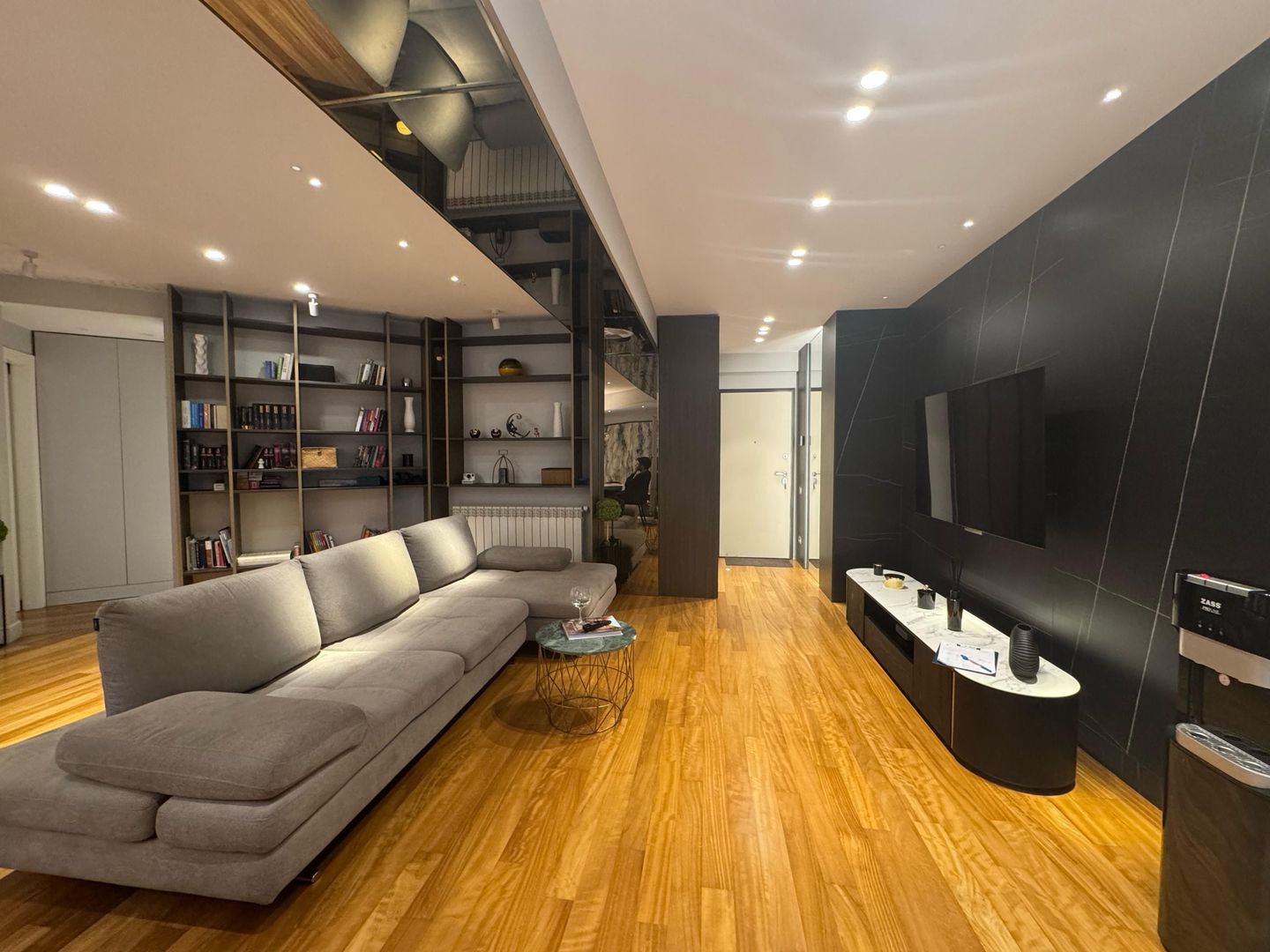 3 camere| 90 mp| PIATA ROMANA - Poză 3