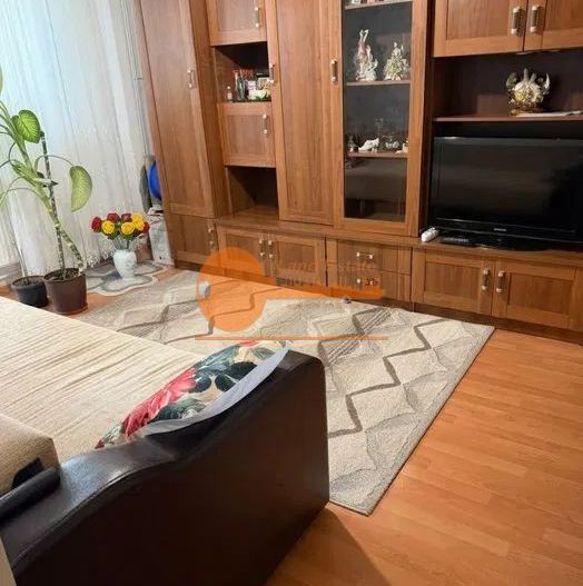 )Apartamnet cu 2 camere 5 minute de Metrou Lujerului( Centrala Proprie) - Poză 3