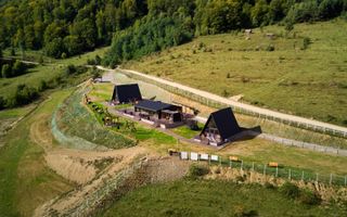 Afacere de vanzare, 2 cabane+sala de evenimente, la cheie, Apuseni! - Poză 22