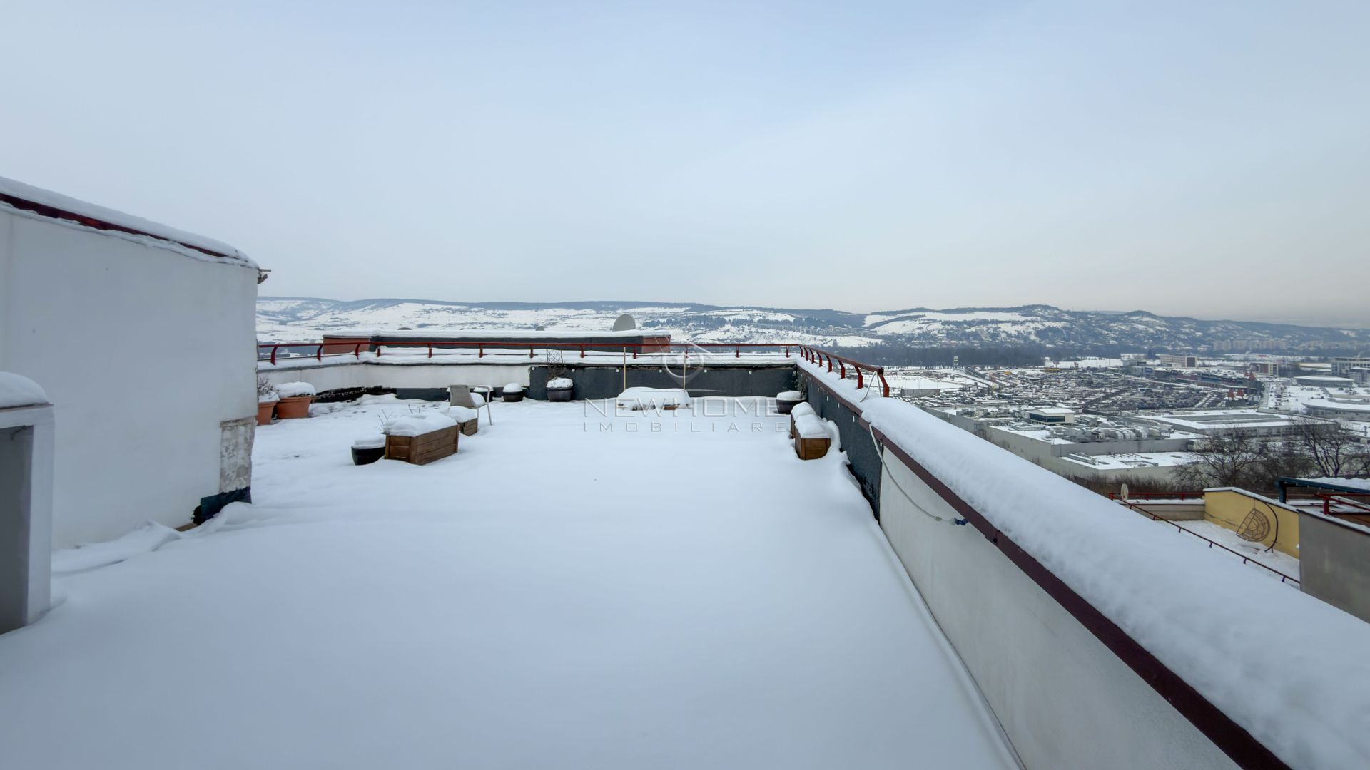 Apartament 2 camere 60 mp, 60 mp terasa, zona VIVO - Poză 23