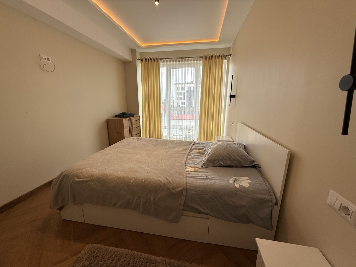 Apartament spațios și luminos cu 3 Camere I Rădăuți - Poză 33