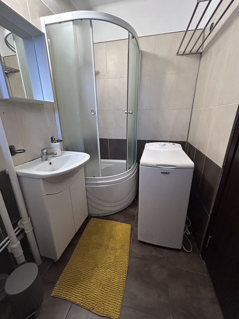 Medicina | 2 Camere | Bloc cu Lift. - Poză 8