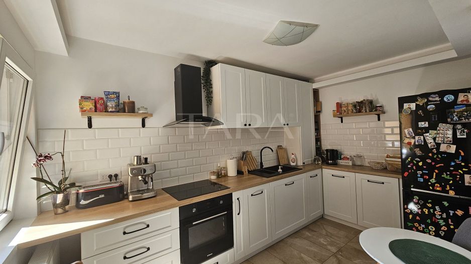 Apartament 3 camere cu parcare în curte, zona Gheorgheni - Poză 3