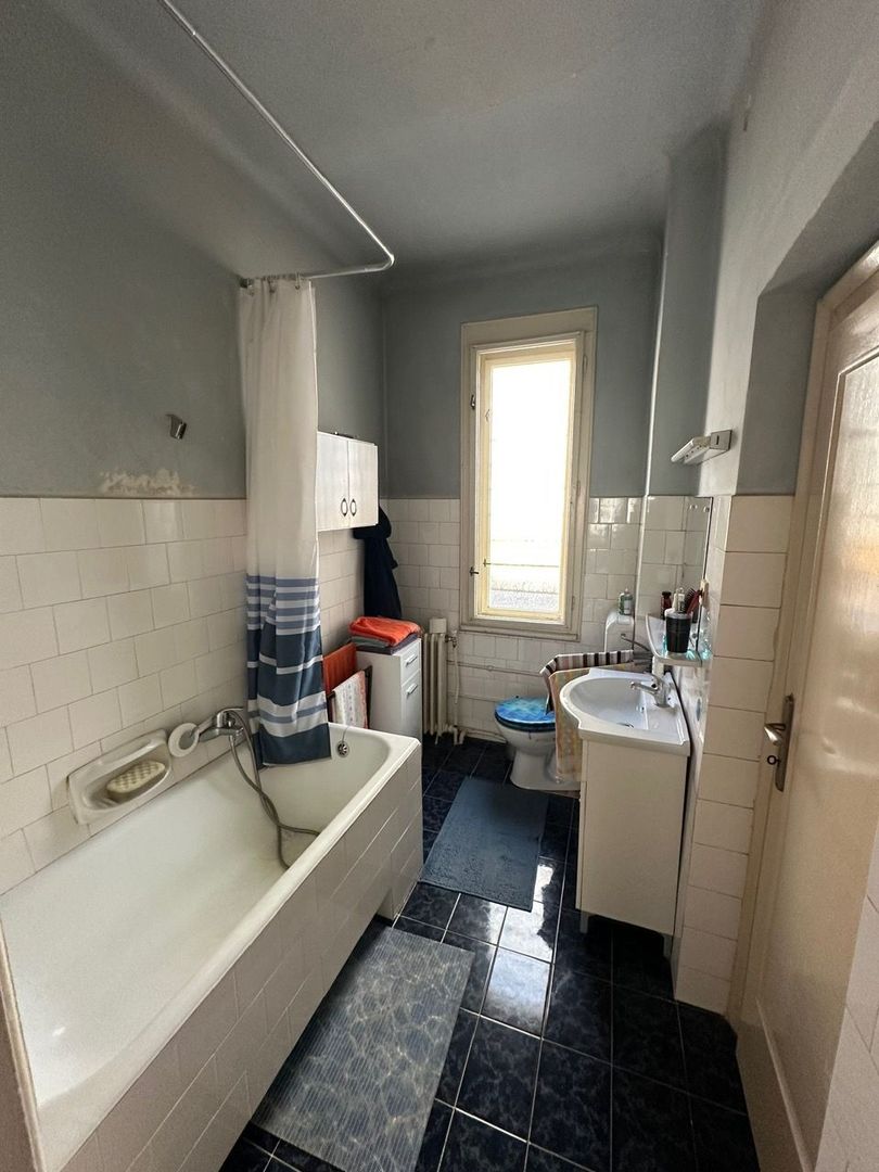 Casa in zona CENTRALA -  Take Ionescu - Poză 36