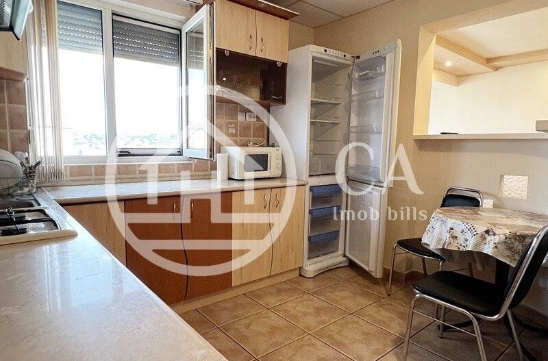 Apartament de închiriat cu 3 camere în zona Rogerius, Oradea - Poză 6