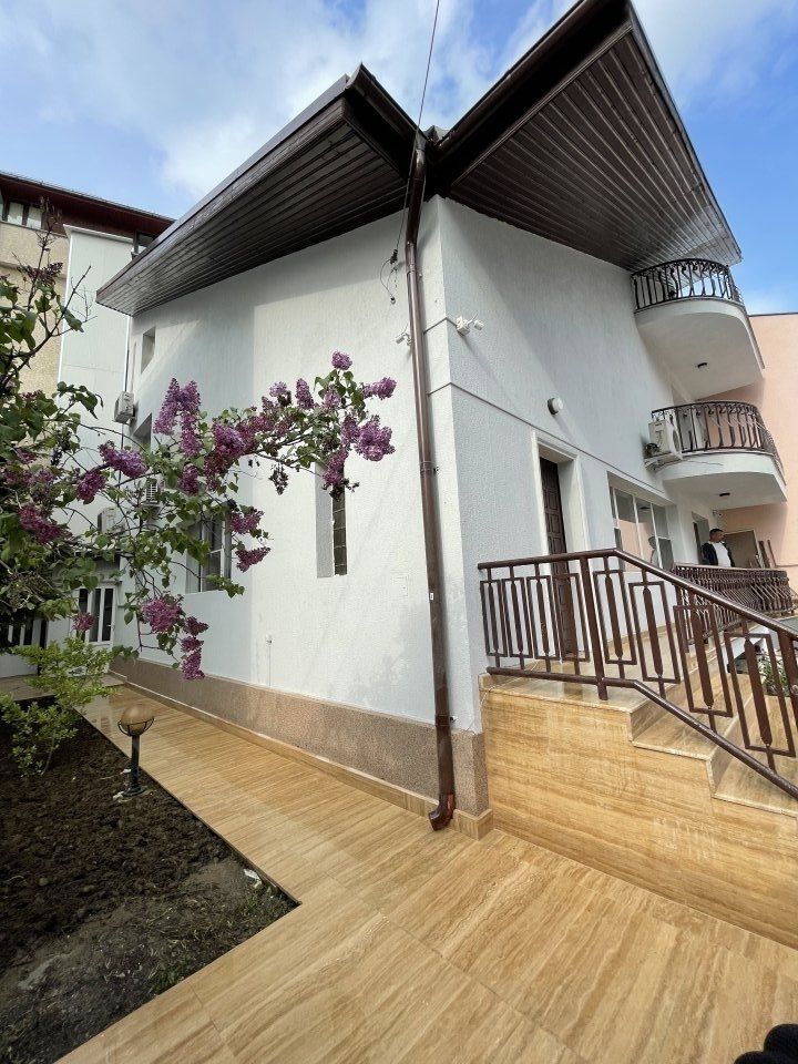 Direct Propietar - Vila de inchirat Herastau- Nicolae Caramfil - Poză 1