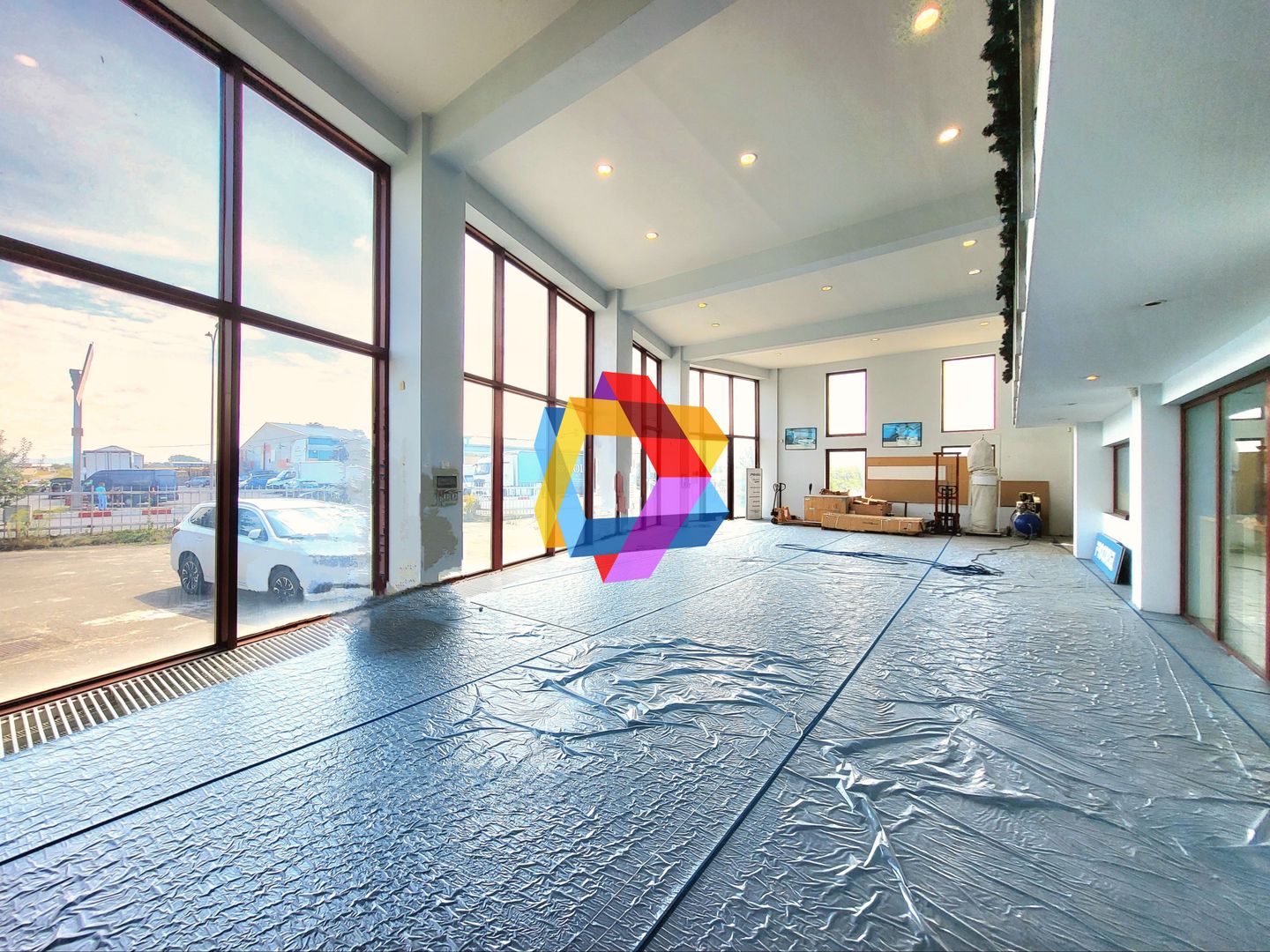 Showroom cu teren de 4450 mp #plus-imo.ro - Poză 1