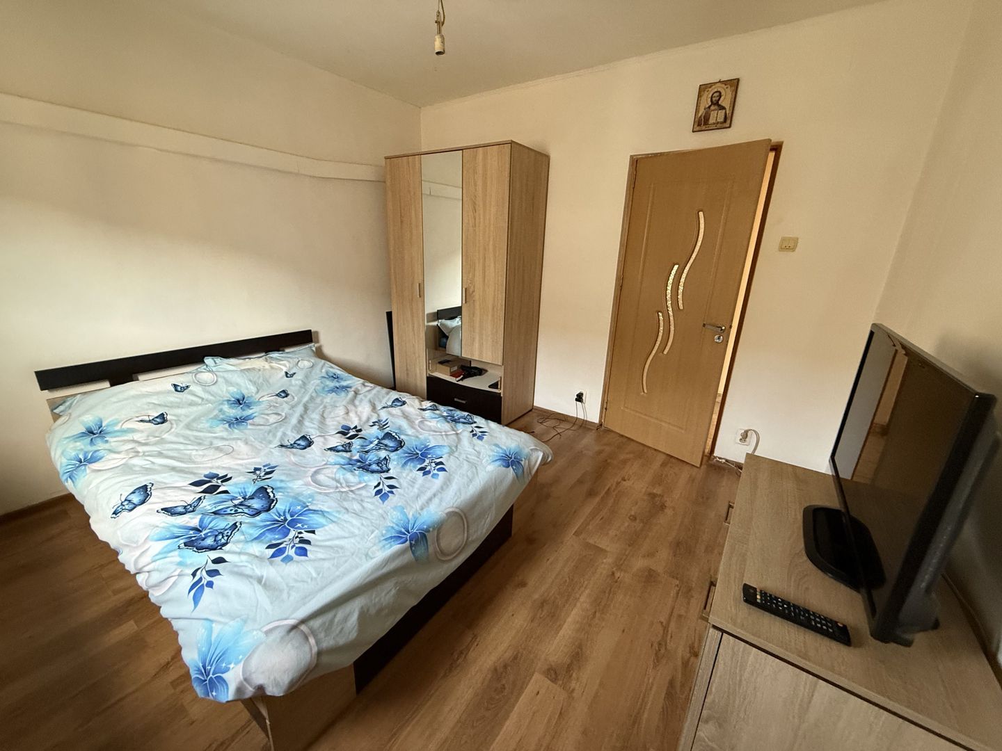 Apartament 2 camere 53,5 mp etaj 6 strada Moinesti- drumul taberei - Poză 2