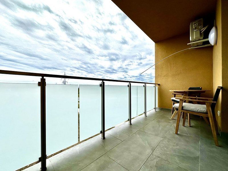 Apartament cu 2 camere, la prima inchirere, primitor si elegant, Mosnita Noua - Poză 13