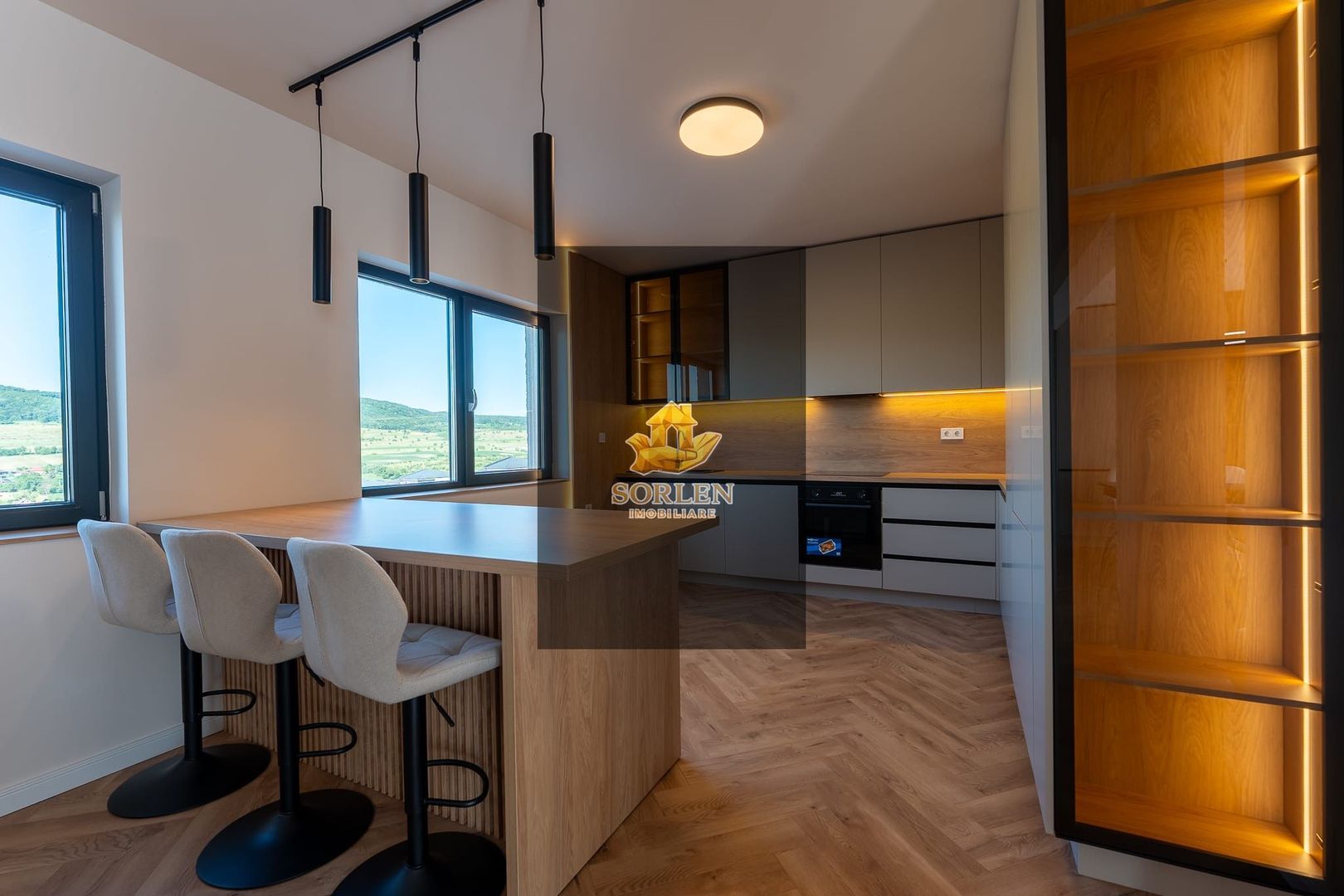 Duplex Premium de vânzare | La intrare în Chinteni - Poză 13