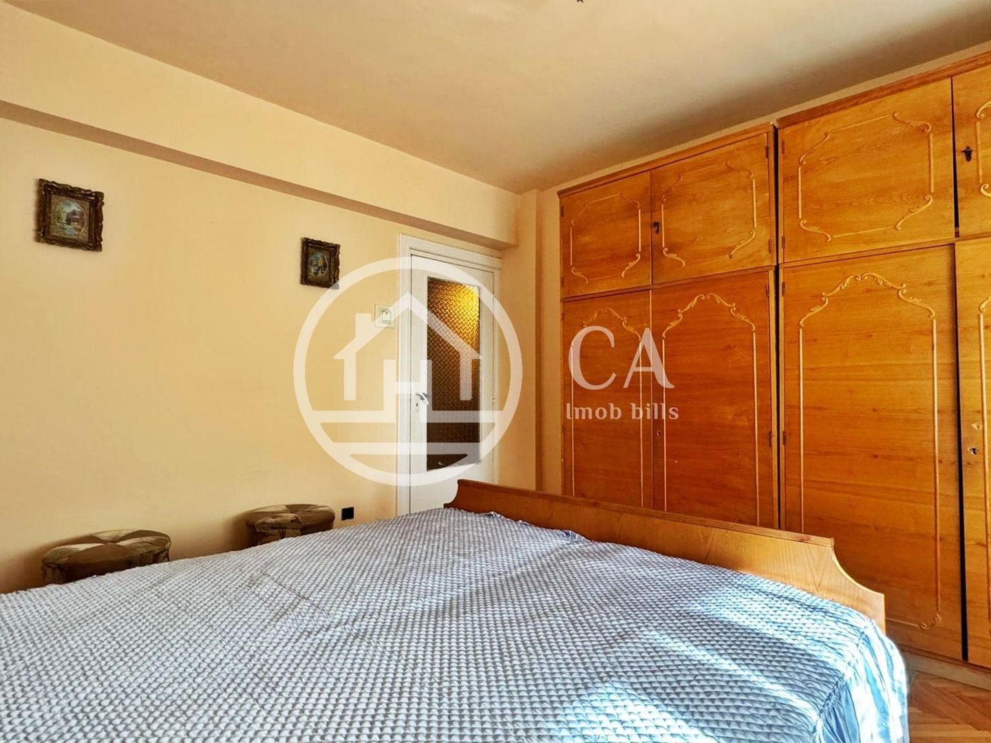 Apartament de închiriat cu 4 camere în zona Decebal, Oradea - Poză 2