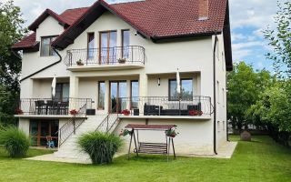 Casă Spațioasă cu 2 Apartamente | Teren 1.100 mp | Marghita - Poză 3
