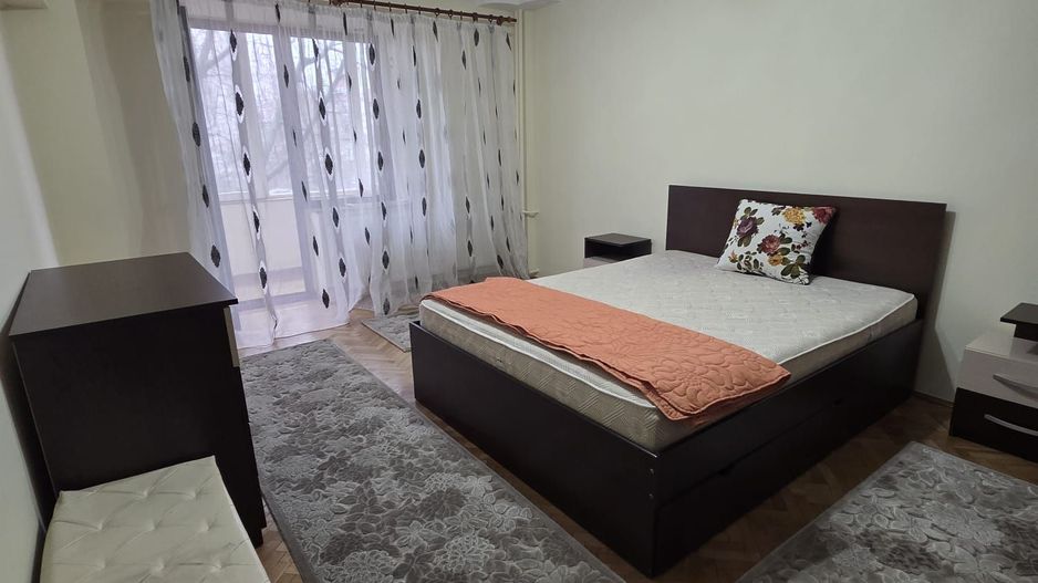 Apartament 2 camere decomandat-zona Spitalul Judetean-139.500 euro neg - Poză 11
