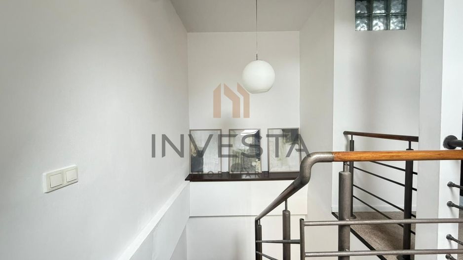 Casa finisata modern - zona centrala! - Poză 14