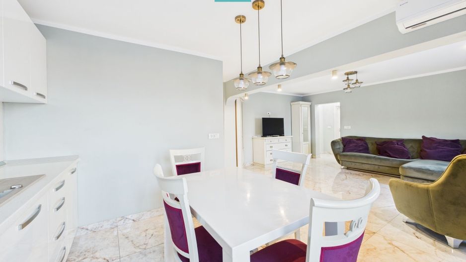 Apartament de închiriat cu 3 camere la Intim - Poză 5