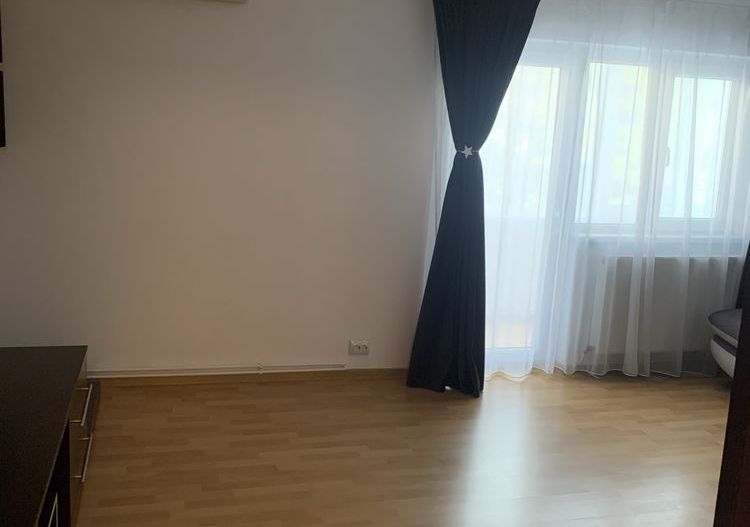 Girocului | 3 Camere | Etaj 2 | Decomandat | Centrala Prorprie | Aer Conditionat - Poză 2
