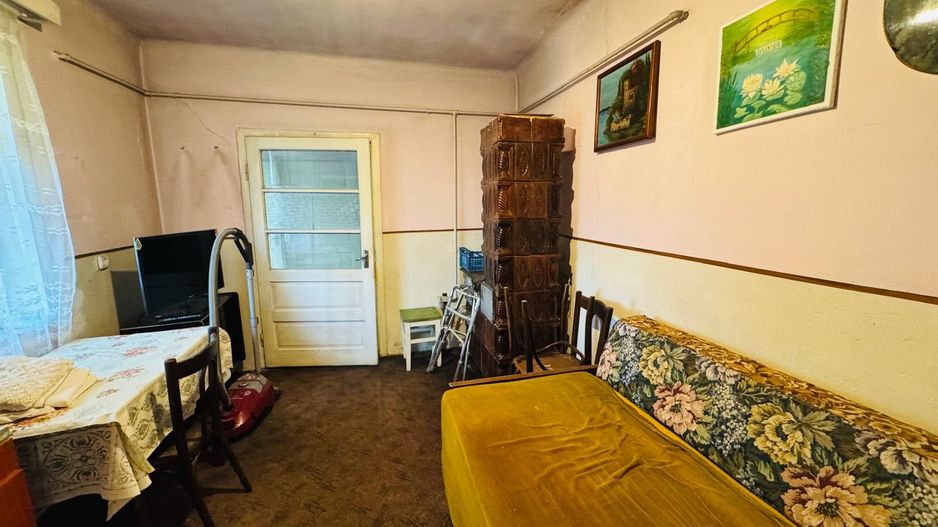 Casa de vânzare 3 camere, 2 intrări, acces auto în curte Gradiste Arad - Poză 7