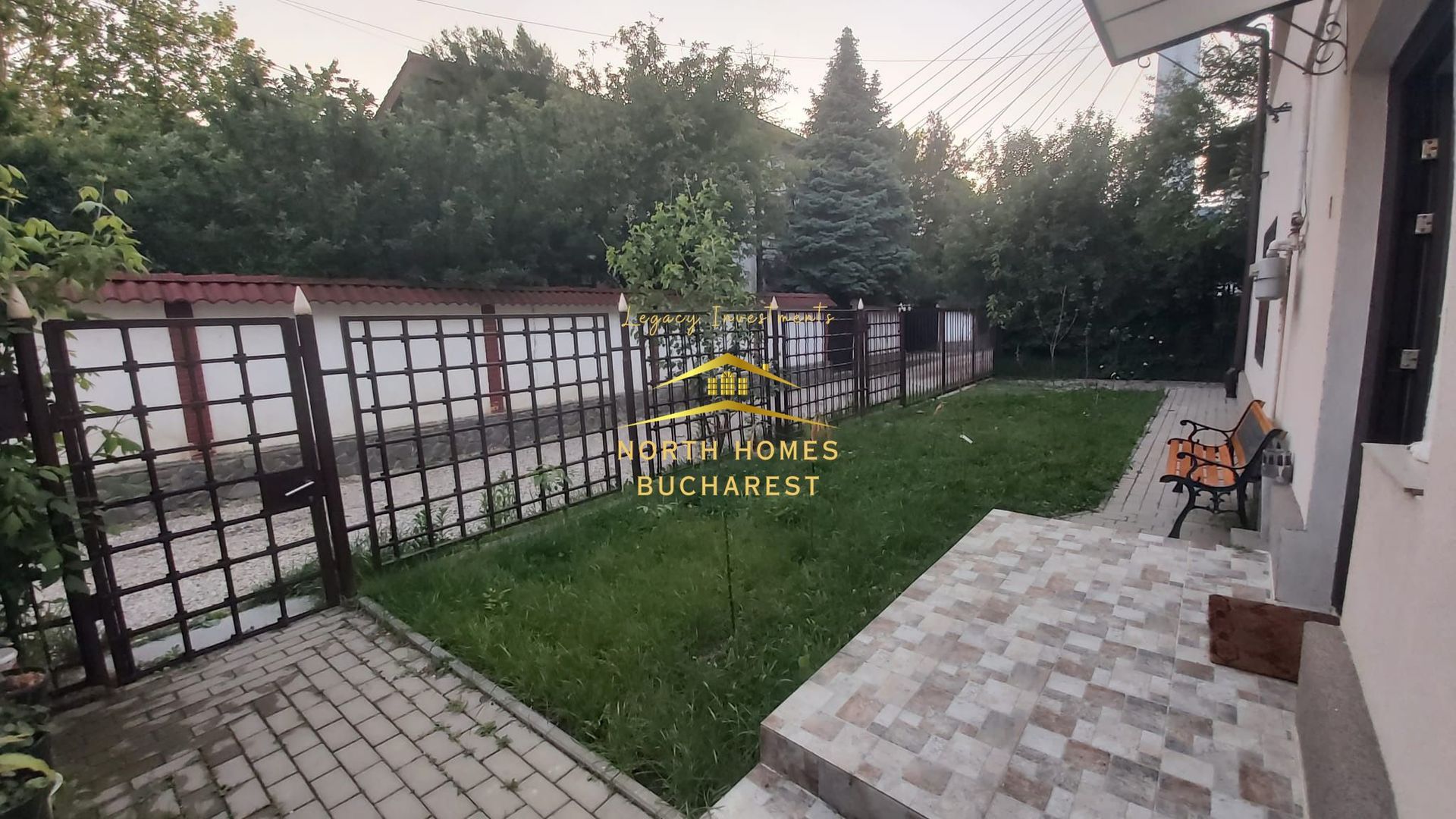 Casă spațioasă 5 camere + curte 340 mp în Băneasa | - Poză 15