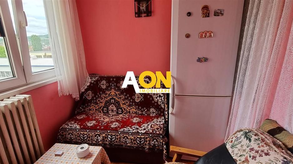 De vanzare apartament 3 camere Ampoi 2 - Poză 5