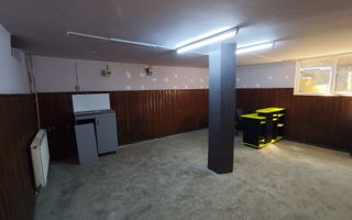 Spatiu comercial  de inchiriat Baicoi Central Liliesti! - Poză 6