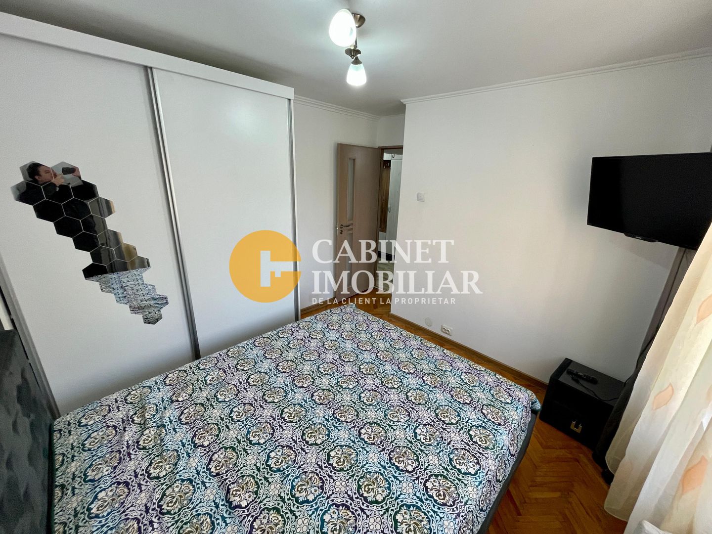 Tatarasi - 2 camere - DECOMANDAT - etaj 1 - bloc 1982 - geam la baie - Poză 4