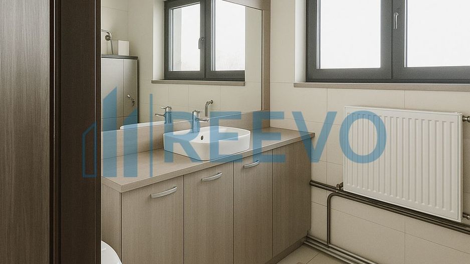 Proprietate Premium cu Două Case și Piscină în Hemeiuș - Poză 10