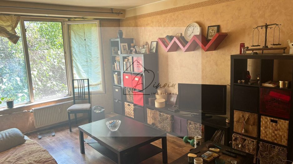 Apartament 4 camere Titan Ozana I Metrou 1 Decembrie - Poză 1