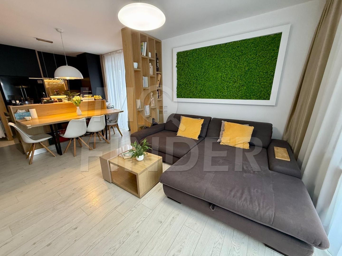 Vanzare 3 camere , Europa, 68 mp + 40 mp terasa - Poză 2