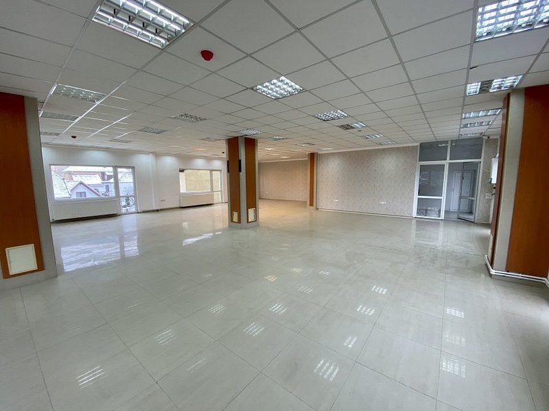 Spatiu comercial de inchiriat in zona centrala a Brasovului. - Poză 9