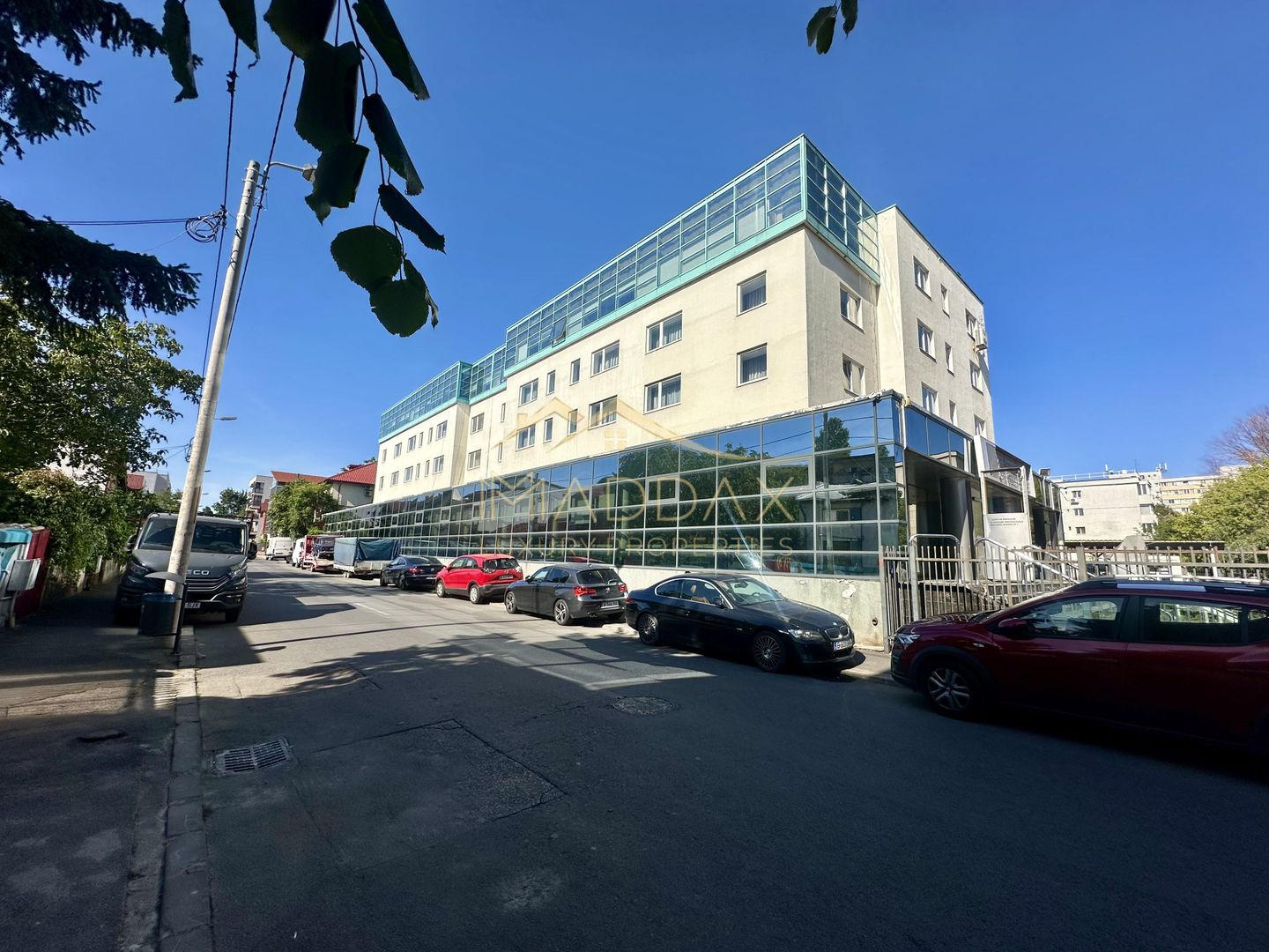 Clădire multifuncțională(HOTEL) de vânzare – S+P+4 etaje | 4.510 mp | Floreasca - Poză 1