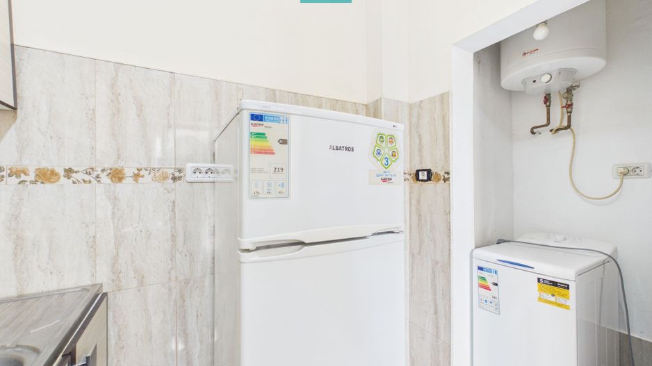 Apartament cu o cameră zona Vârful cu Dor - Poză 4
