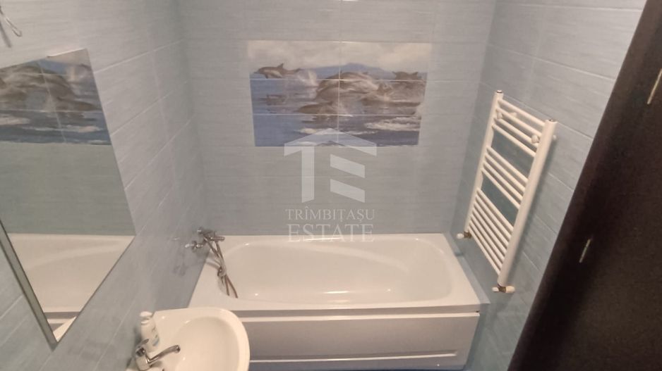 Apart. decomandat ( bucatarie separata+balcon ) + Parcare ! - Poză 11