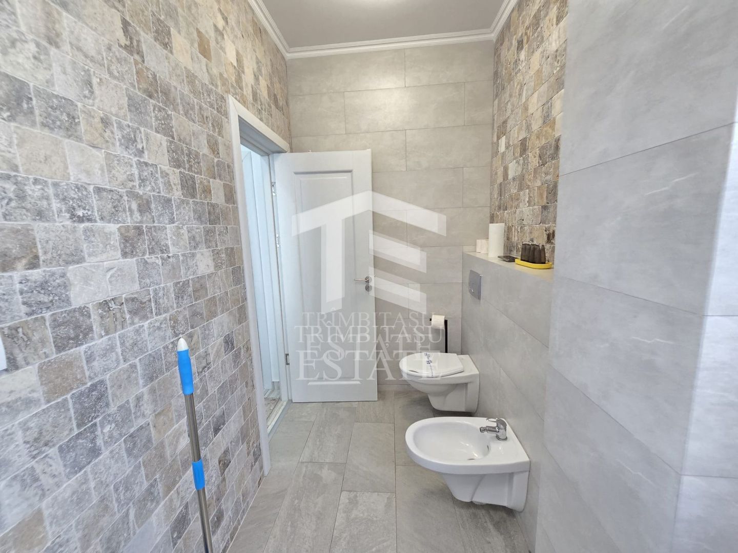 MAMAIA SAT- 3 camere cu vedere la mare | gata de mutat sau de investit - Poză 22