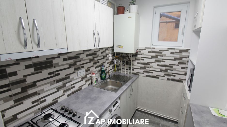 Aleea Savinesti - Ap 2 camere - Renovat complet - Poză 1