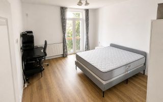 2 camere decomandate, Garaj+ 1 loc de parcare in curte, Zona The Office - Poză 2